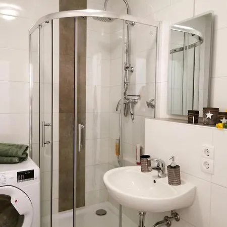 Apartamento Fuer 2,balkon, Parkplatz *